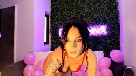 realhotfallingdevil stripchat stream image, 14.02.2025 05:50