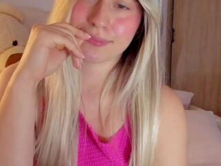 Amy Blondes flirt4free stream image, 16.08.2025 21:50