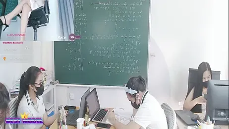 _Math_ stripchat stream image