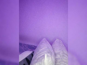 Goldlove10 bongacams stream image