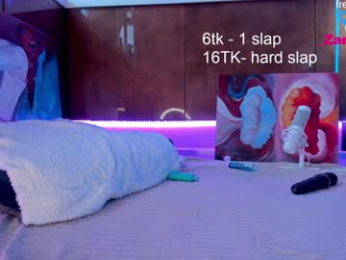 honey_pinkgreen chaturbate stream image