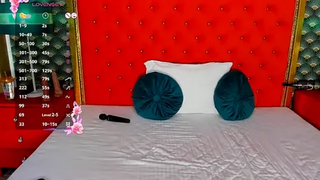 VallerieJones stripchat stream image