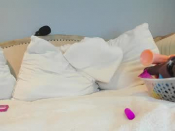 eatmygingersnapps chaturbate stream image