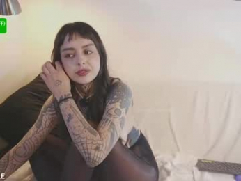 janne_maybe chaturbate stream image