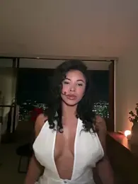 Brunettexio stripchat stream image