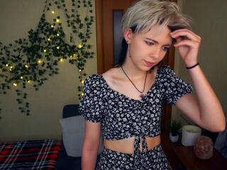 Odelyna Curless flirt4free stream image