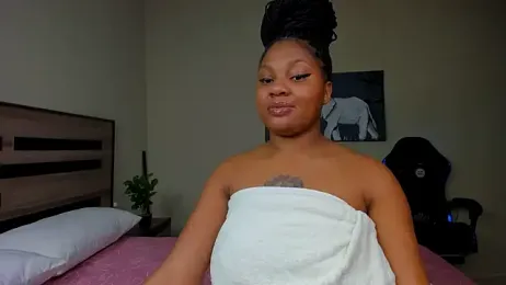 Renee-18 stripchat stream image