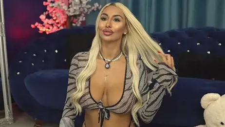 GoldenAmber stripchat stream image