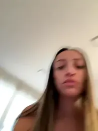 BelleLouiseVp stripchat stream image