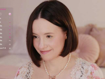 MissEssie bongacams stream image