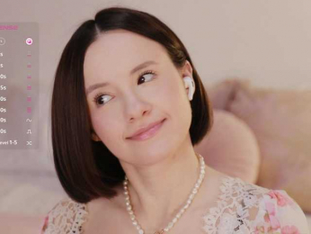 MissEssie bongacams stream image