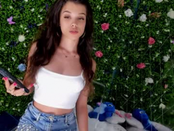 babyaylin chaturbate stream image