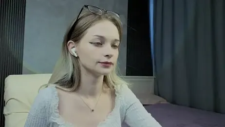 vialeta_baby stripchat stream image