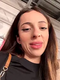 Yesmoree stripchat stream image