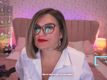 KiraRoxx bongacams stream image