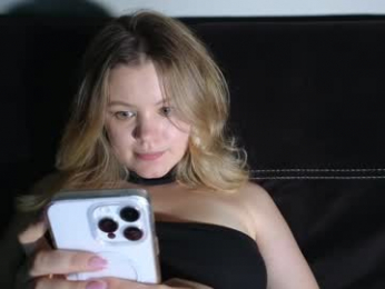 dianaholiday chaturbate stream image