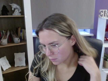 Soft-Zoey bongacams stream image