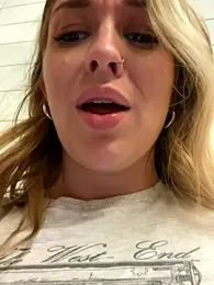 Sweet___Emily stripchat stream image