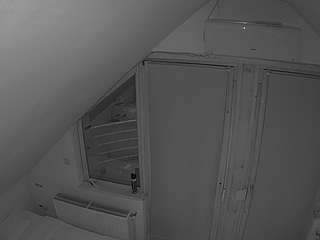 voyeurcam-julmodels-bed-7 camsoda stream image