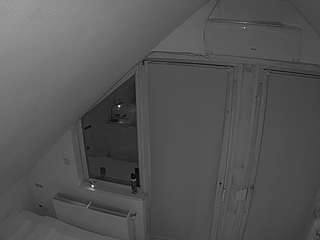 voyeurcam-julmodels-bed-7 camsoda stream image