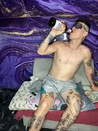 Zara_cum69 stripchat stream image