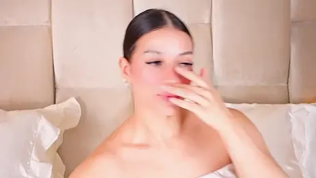 KiraKayleigh1 stripchat stream image