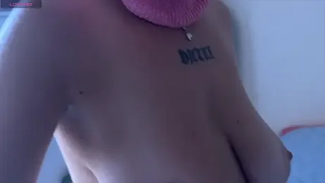 zoeypink stripchat stream image