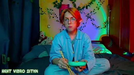 TrickyKitsune stripchat stream image