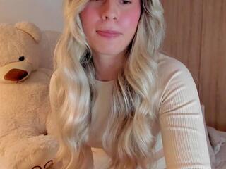 Amy Blondes flirt4free stream image, 28.08.2025 23:10