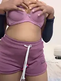 angelwavy stripchat stream image