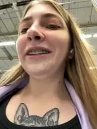 Sunny___Bunny stripchat stream image