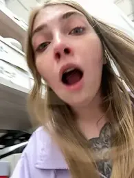 Sunny___Bunny stripchat stream image