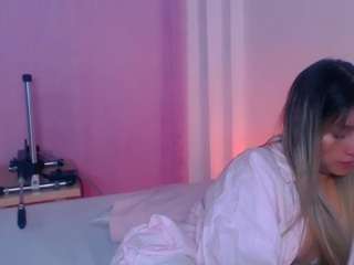 vaiolet-rose camsoda stream image