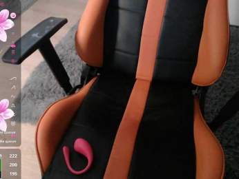 crystalyss bongacams stream image