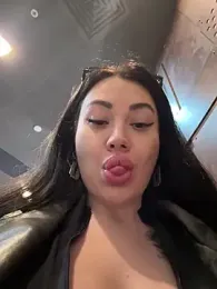 Wet__Bunny stripchat stream image