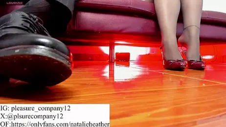 pleasurecompany3 stripchat stream image