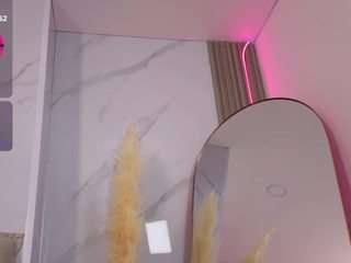 chlooee camsoda stream image