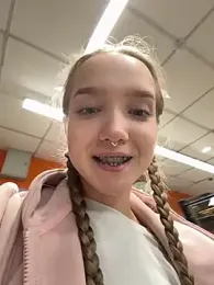 bambi_lu stripchat stream image