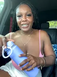 TilaTotti stripchat stream image