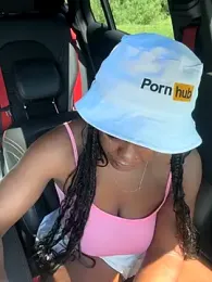 TilaTotti stripchat stream image