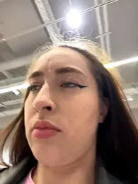 Holly_Play stripchat stream image