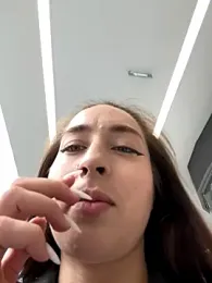 Holly_Play stripchat stream image