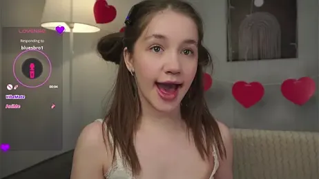 AmiLewis stripchat stream image