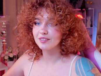 HoneyCherry bongacams stream image