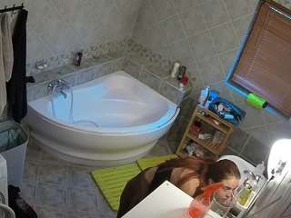voyeurcam-julmodels-bath-1st-2 camsoda stream image