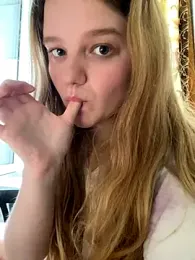 -MimmiLissa- stripchat stream image