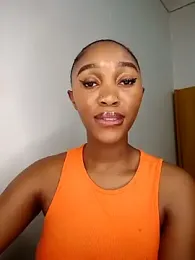 Hannah_107 stripchat stream image