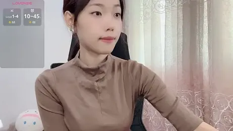 Lvy--v stripchat stream image