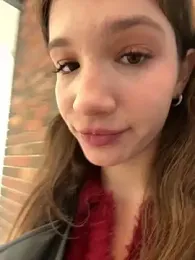 shy_priincess stripchat stream image