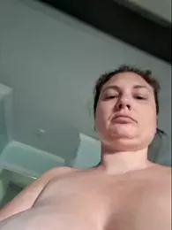 MilfyMrsRobinson stripchat stream image